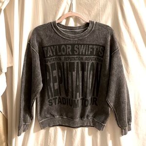 Reputation Sweater, Size Medium